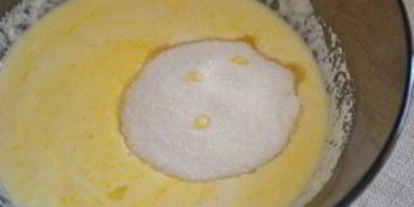 Шаг 2: манника с творогом в духовке