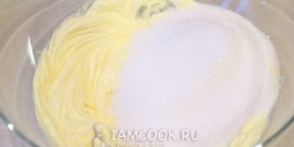 Шаг 6: манника с яблоками в мультиварке