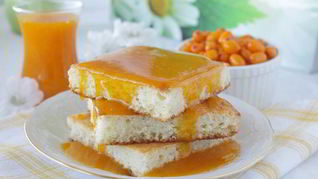 Рецепт Манника творожного с облепиховым соусом