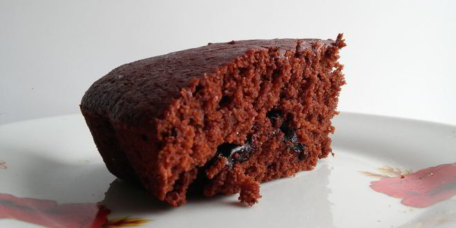 Рецепт Постного шоколадного манника с черносливом