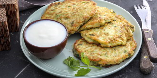 Рецепт кабачковых оладий с чесноком