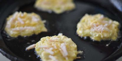 Шаг 4: оладий из кабачков с сыром