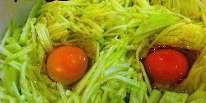 Шаг 2: оладий из цукини