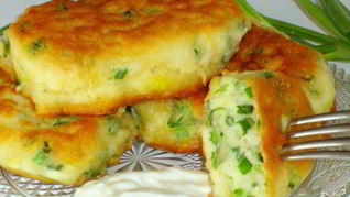 Рецепт Оладий с луком на кефире