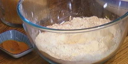 Шаг 3: оладий с полентой и корицей под ягодным соусом