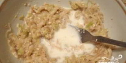 Шаг 2: овсяно-яблочных оладьи