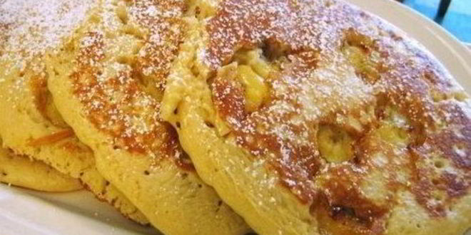 Рецепт Пышных банановых оладий на молоке