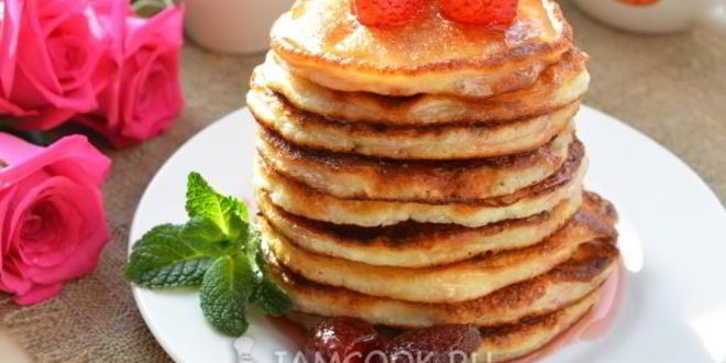 Рецепт творожных оладий к завтраку