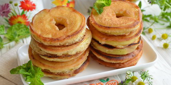 Рецепт Яблочных оладий Звездочки