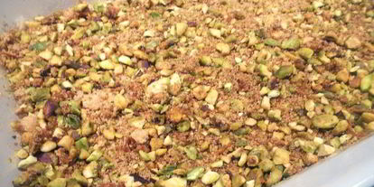 Шаг 3: пахлавы с фисташками и апельсиновой водой