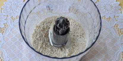 Шаг 3: овсяного печенья без муки с шоколадными конфетами