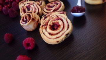 Рецепт Печенья Ежевично-малиновые завитушки