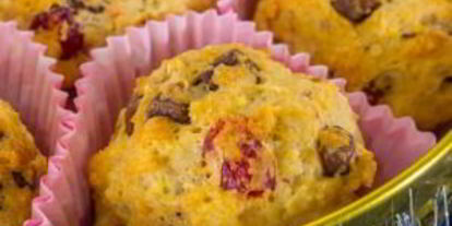 Шаг 11: печенья творожного с вишней, миндалем и шоколадом