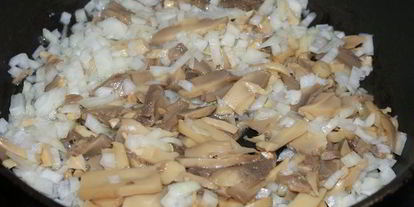 Шаг 2: блинного пирога с курицея и грибами