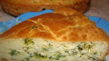 Рецепт Быстрого заливного пирога на кефире с зеленым луком