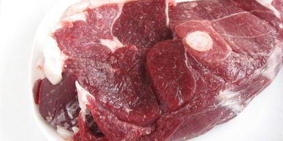 Шаг 2: открытого пирога с бараниной, грибами и помидорами