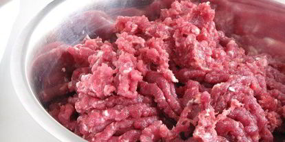 Шаг 3: открытого пирога с бараниной, грибами и помидорами