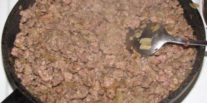 Шаг 6: открытого пирога с бараниной, грибами и помидорами