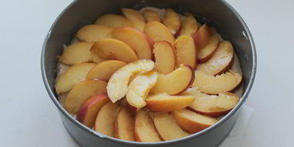 Шаг 4: пирога с нектаринами и корицей