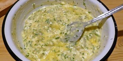 Шаг 14: пирога с плавленным сыром и луком