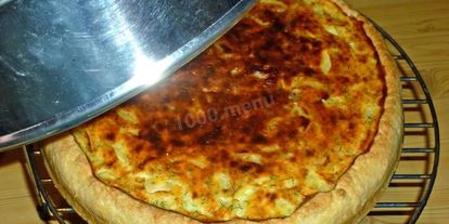 Шаг 20: пирога с плавленным сыром и луком