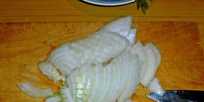 Шаг 6: пирога с плавленным сыром и луком