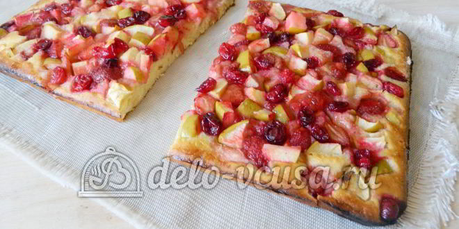 Рецепт пирога с яблоками и ягодами