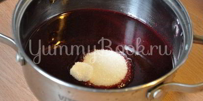 Шаг 4: пирога со смородиной