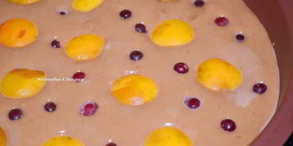 Шаг 3: шоколадна-медового пирог с абрикосами