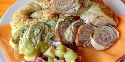 Шаг 11: слоеных пирогов-рулетов с несладкими начинками