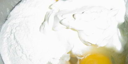 Шаг 3: яблочно-ягодного пирог-десерт с заливкой