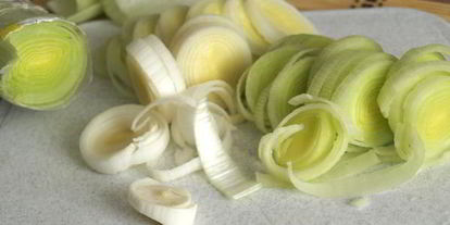 Шаг 2: яблочного пирога с луком и голубым сыром