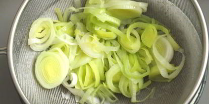 Шаг 3: яблочного пирога с луком и голубым сыром