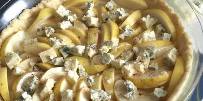 Шаг 8: яблочного пирога с луком и голубым сыром