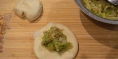 Шаг 5: капустных пирожков в духовке