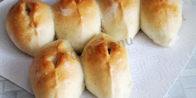 Рецепт Печеных пирожков из дрожжевого теста с грибами