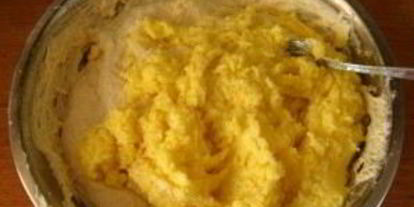 Шаг 4: пирожков из замороженной вишни