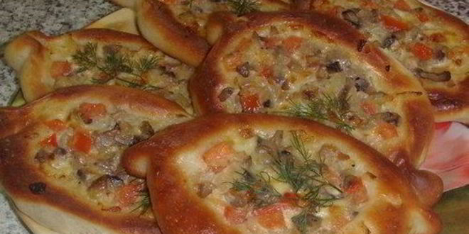 Рецепт пирожков-лодочек с грибной начинкой