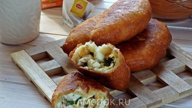 Рецепт Пирожков на кефире с дрожжами на сковороде