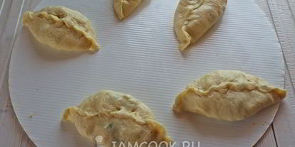 Шаг 14: пирожков на кефире с дрожжами на сковороде