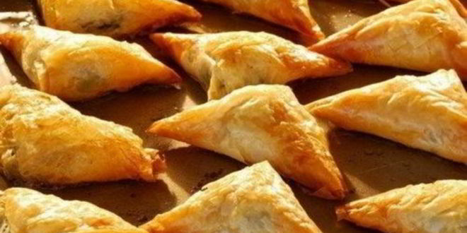 Рецепт пирожков на сметане с плавленым сыром