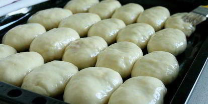 Шаг 12: пирожков с брусникой