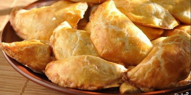 Рецепт пирожков с грибами из слоеного теста