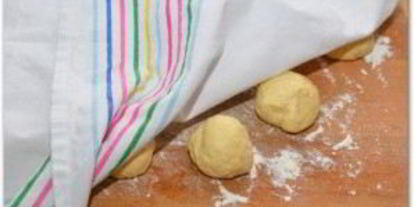 Шаг 16: пирожков с творогом и изюмом