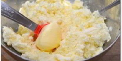 Шаг 8: пирожков с творогом и изюмом