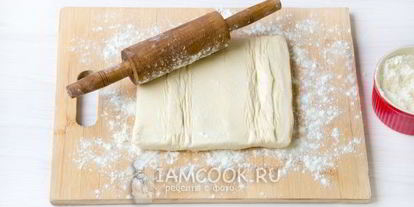 Шаг 6: пирожков с вишней из слоеного теста