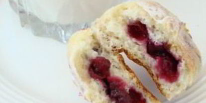 Шаг 6: пирожков с ягодами