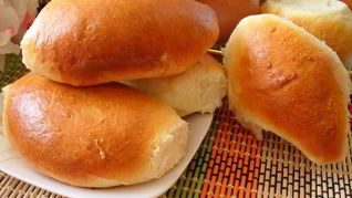 Рецепт Пирожков с зеленым луком и яйцом