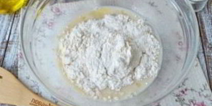 Шаг 2: пирожков со сливами духовые