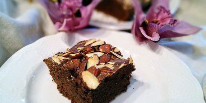 Шаг 10: брауни с амаретто